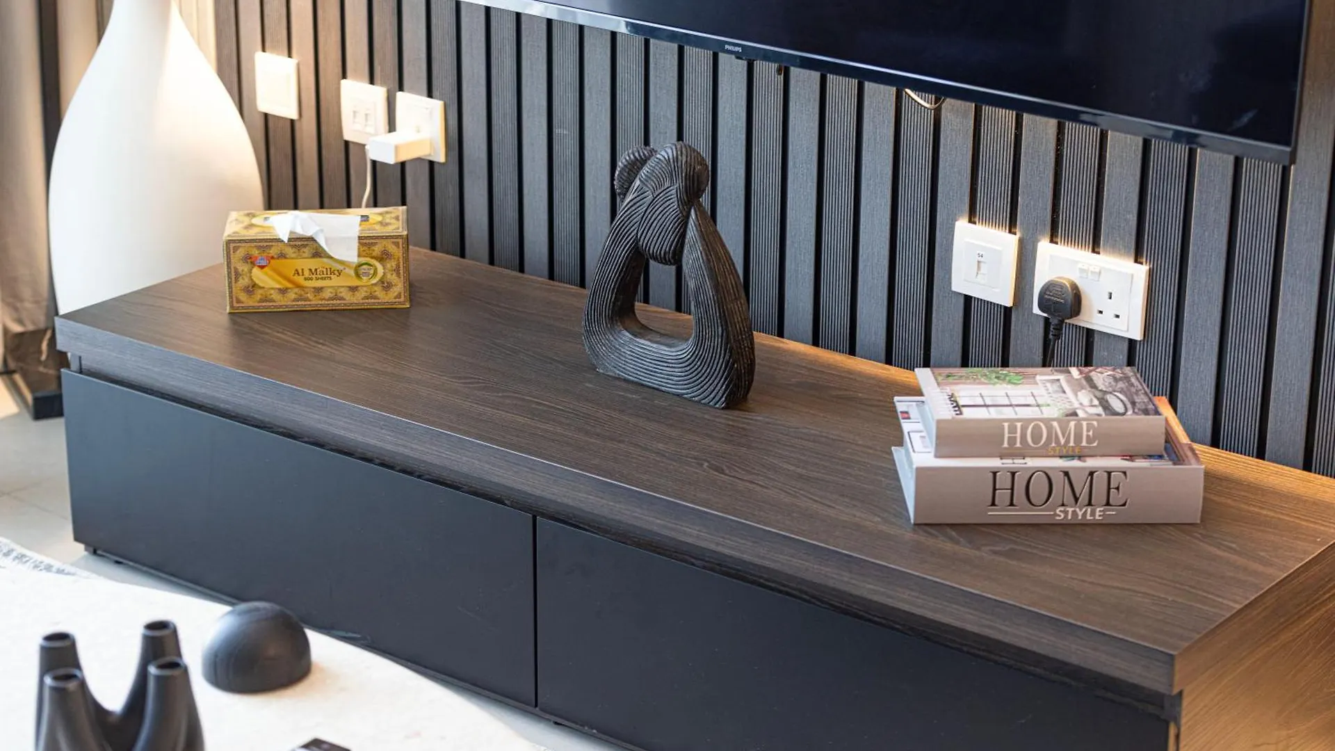 Apartment 1Br Aesthetic Home By Blue Cloud Holidays Sharjah