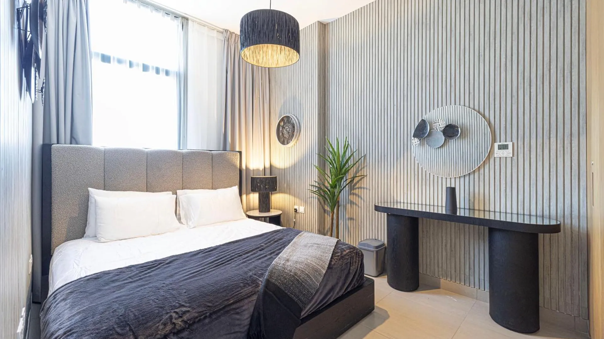 Apartment 1Br Aesthetic Home By Blue Cloud Holidays Sharjah